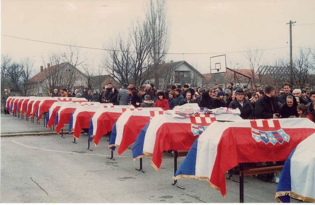 31. sječanj pokop tovarničana, ubijenih 1991. godine (1)